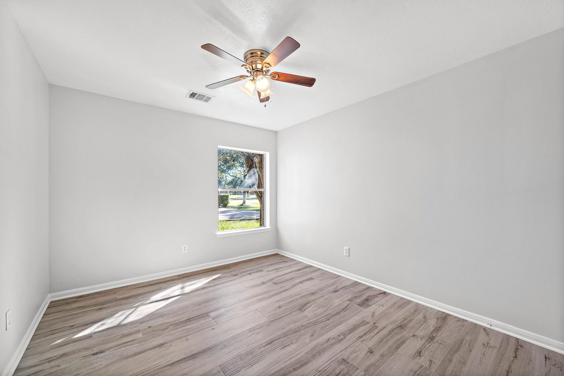 4602 Weston Drive, Fulshear, TX 77441 4602 Weston Drive, Fulshear, TX 77441