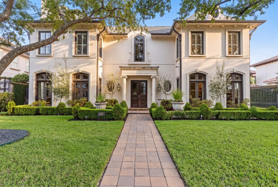 Property photo for 4012 Piping Rock Lane, Houston, TX