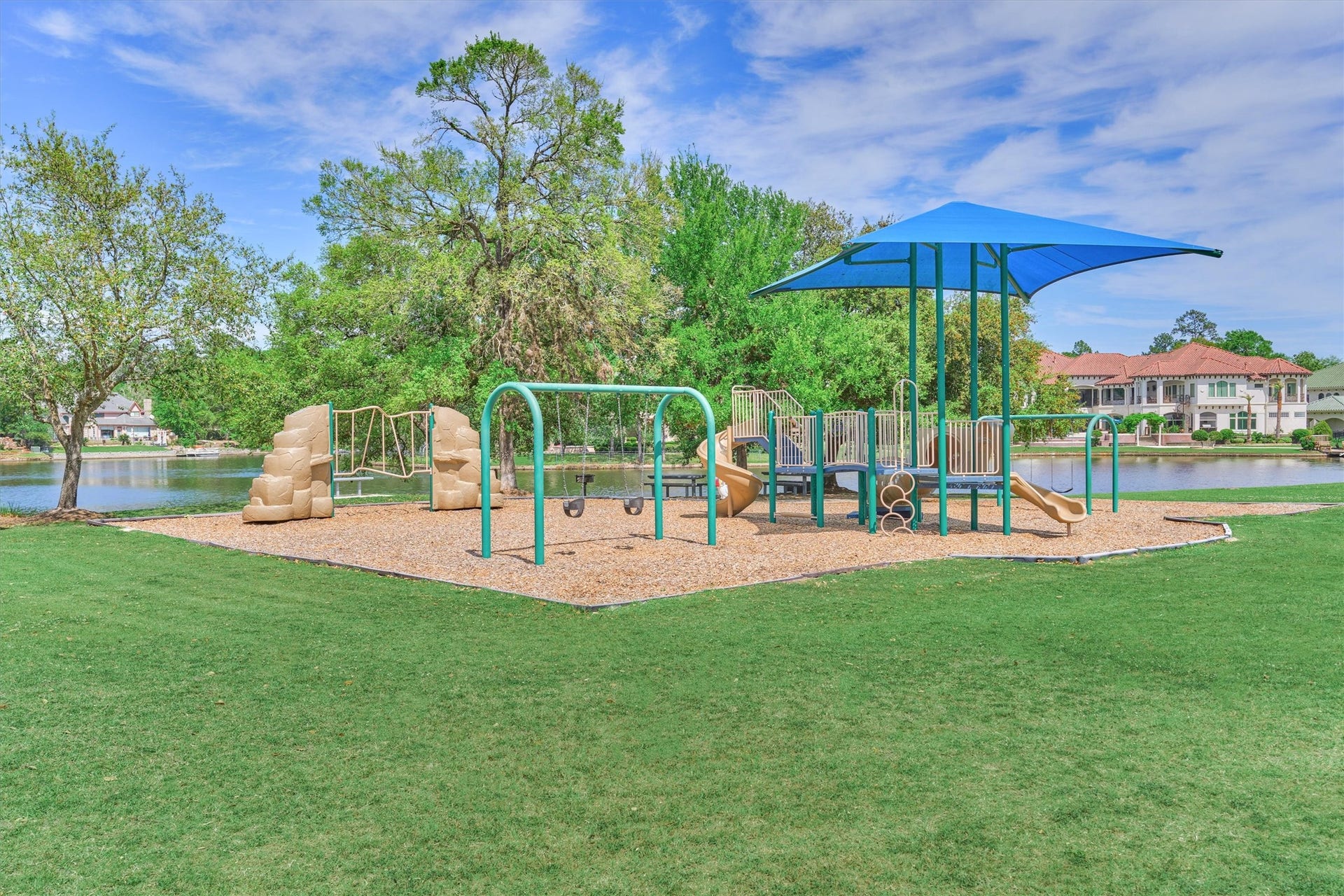 7 Dorset Square, The Woodlands, TX 77381 Playground at The Cove Park.