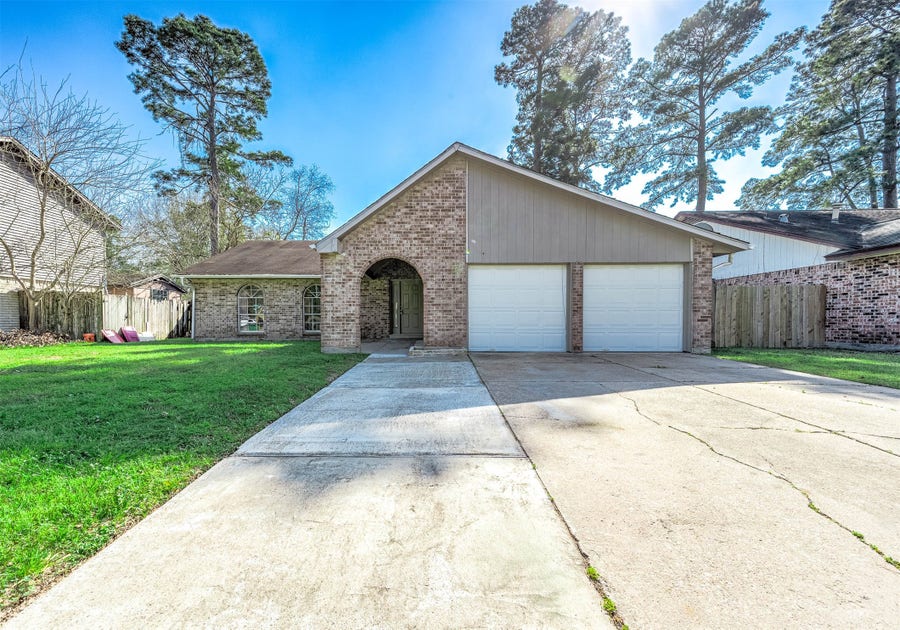 Property photo for 23903 Creek Ridge Drive, Spring, TX
