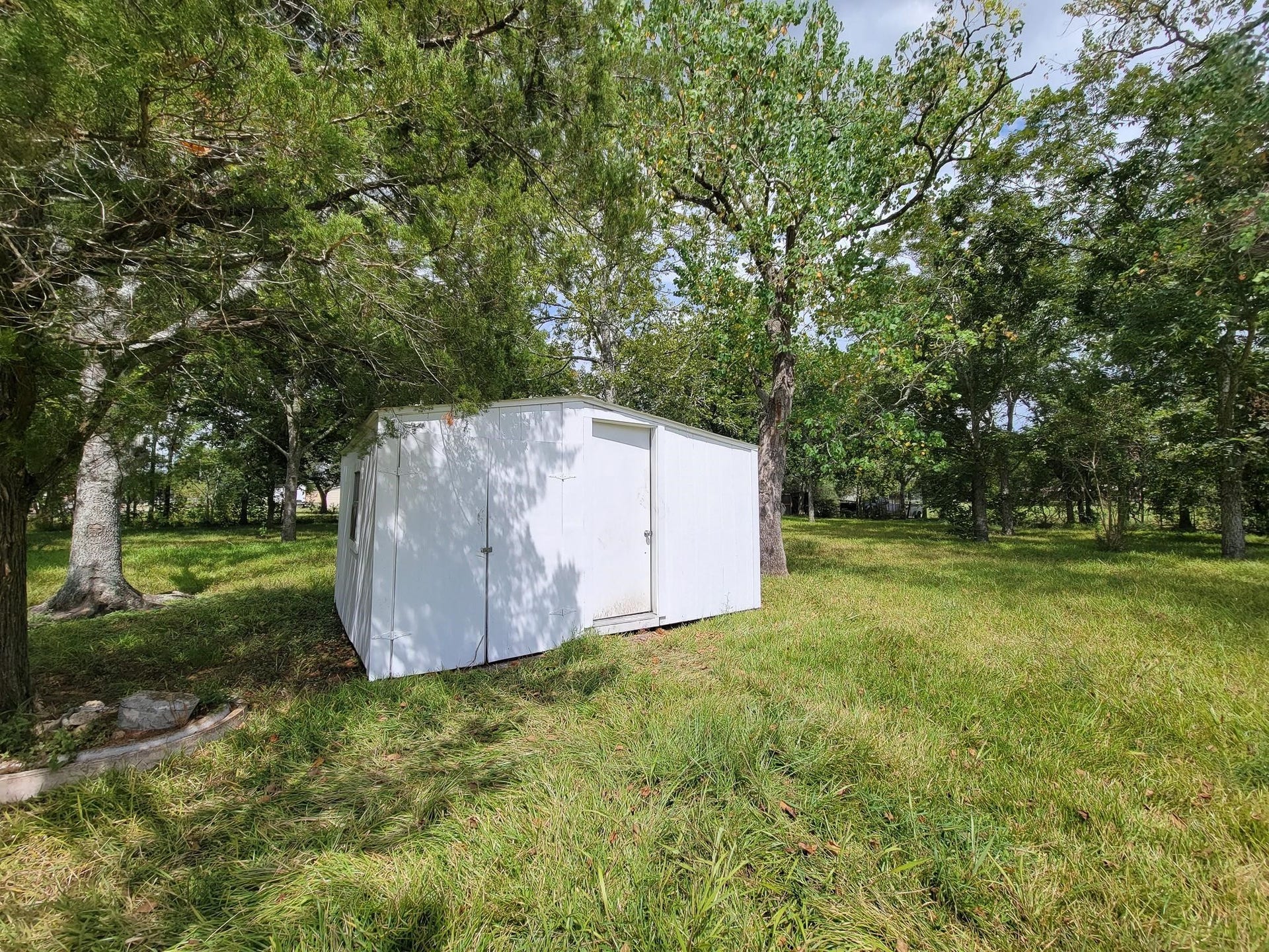 725 Cahill Road, Angleton, TX 77515 725 Cahill Road, Angleton, TX 77515