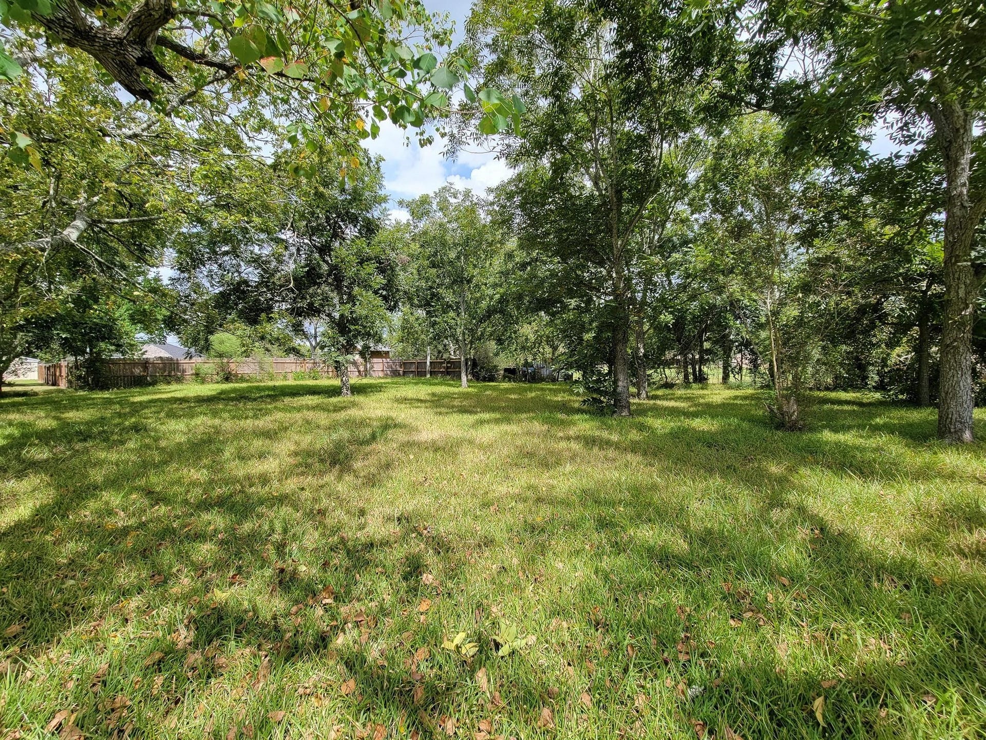 725 Cahill Road, Angleton, TX 77515 725 Cahill Road, Angleton, TX 77515