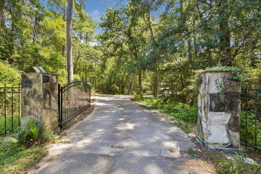 Property photo for 30403 Walnut Creek Road, Magnolia, TX