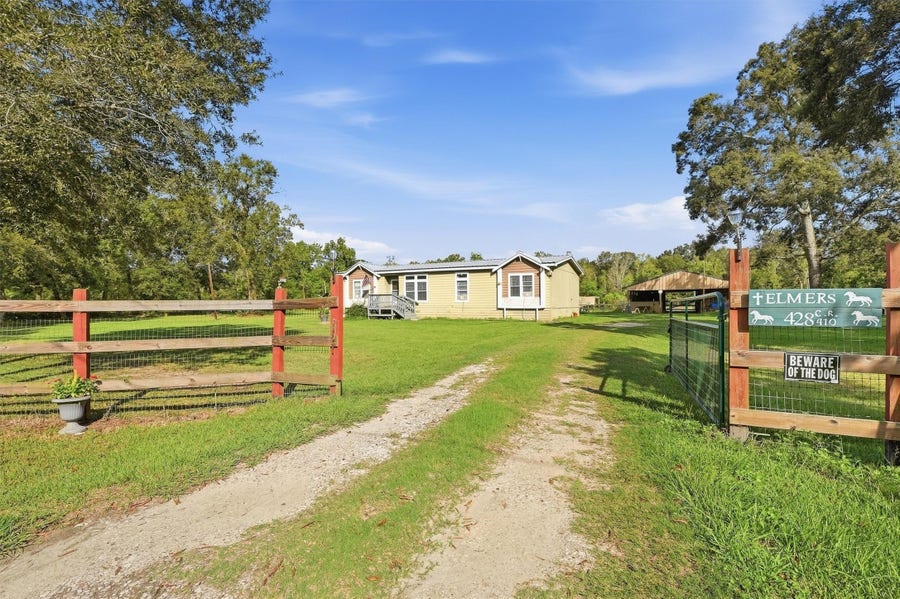 Property photo for 428 County Road 410, Dayton, TX