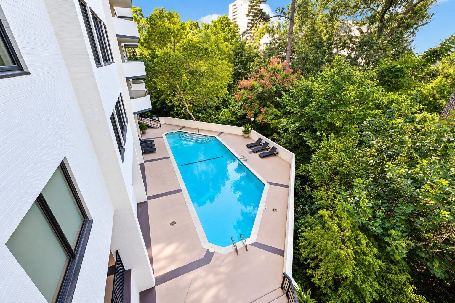 21 Briar Hollow Lane, #305, Houston, TX 77027 21 Briar Hollow Lane, #305, Houston, TX 77027