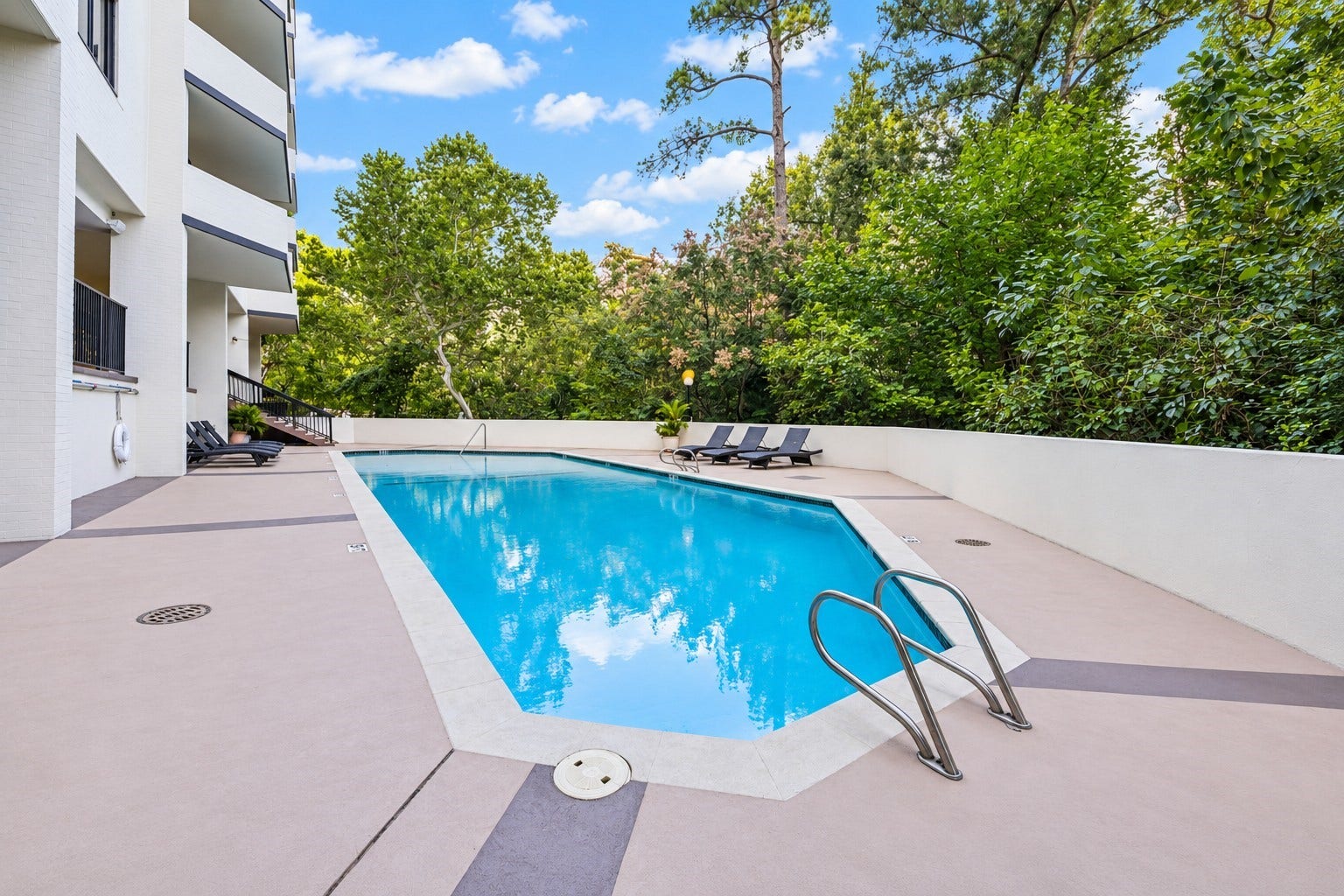 21 Briar Hollow Lane, #305, Houston, TX 77027 21 Briar Hollow Lane, #305, Houston, TX 77027