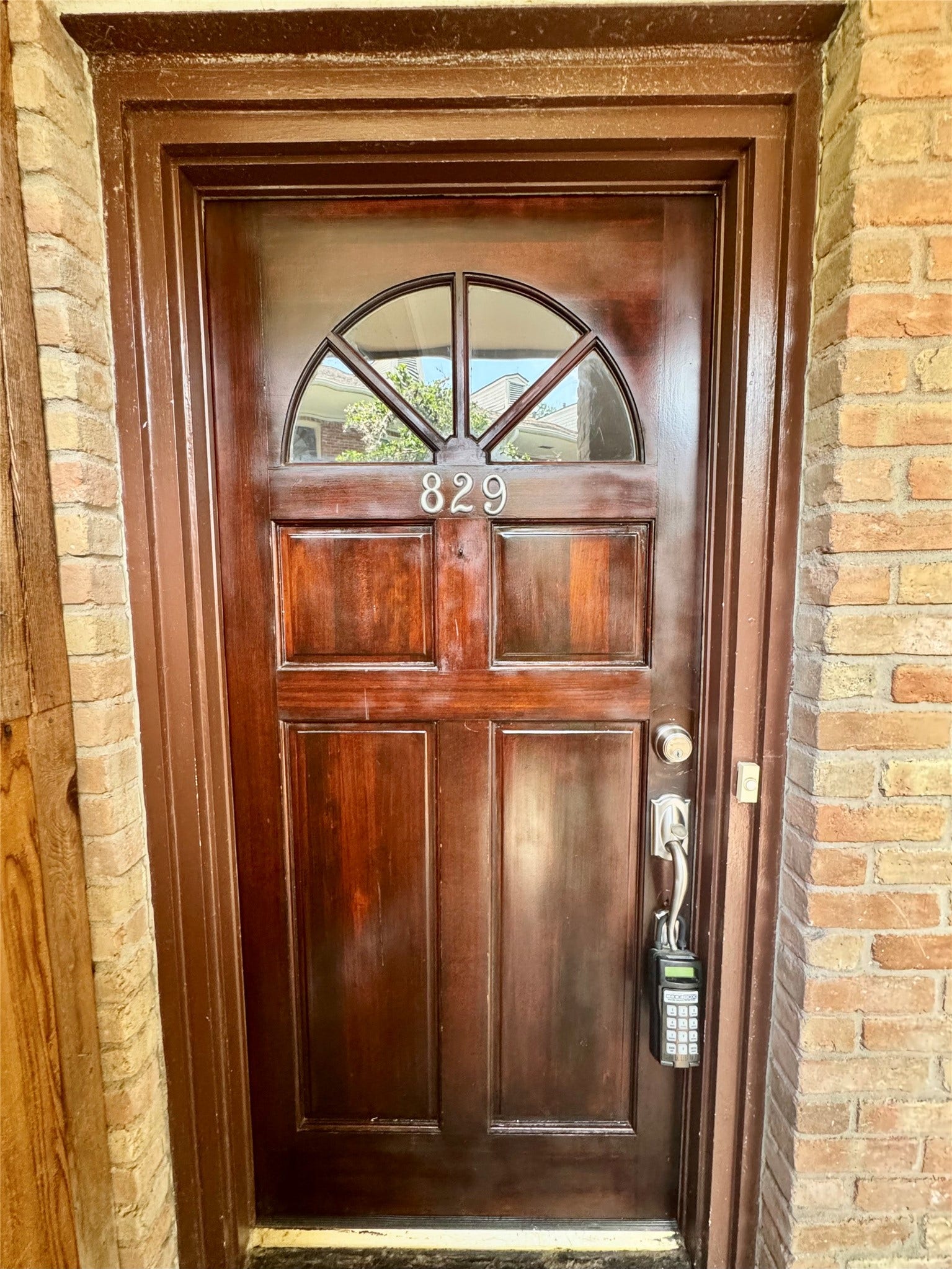 829 Wax Myrtle Lane, Houston, TX 77079 Front Door of the unit