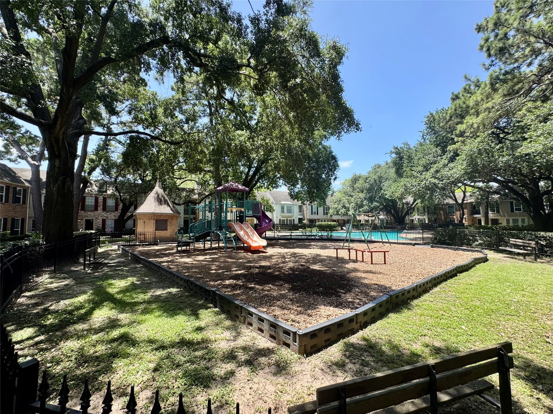 829 Wax Myrtle Lane, Houston, TX 77079 Community Playground