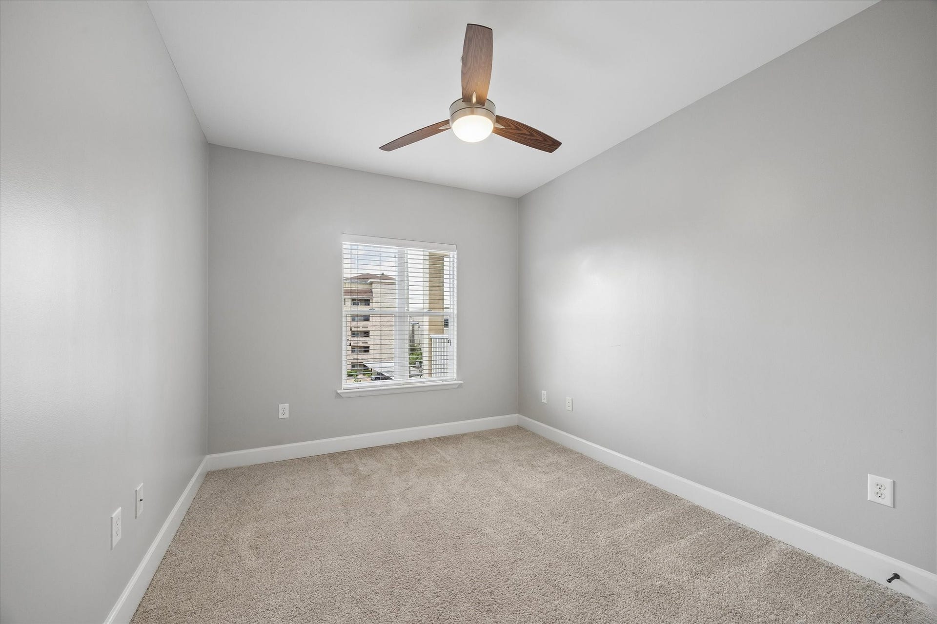 2203 Dorrington Street Street, #205, Houston, TX 77030 This secondary bedroom is perfect for guests or to use as an at home office. New carpet and ceiling fan and of course a big window with lots of natural light enhancing this cozy and inviting space.