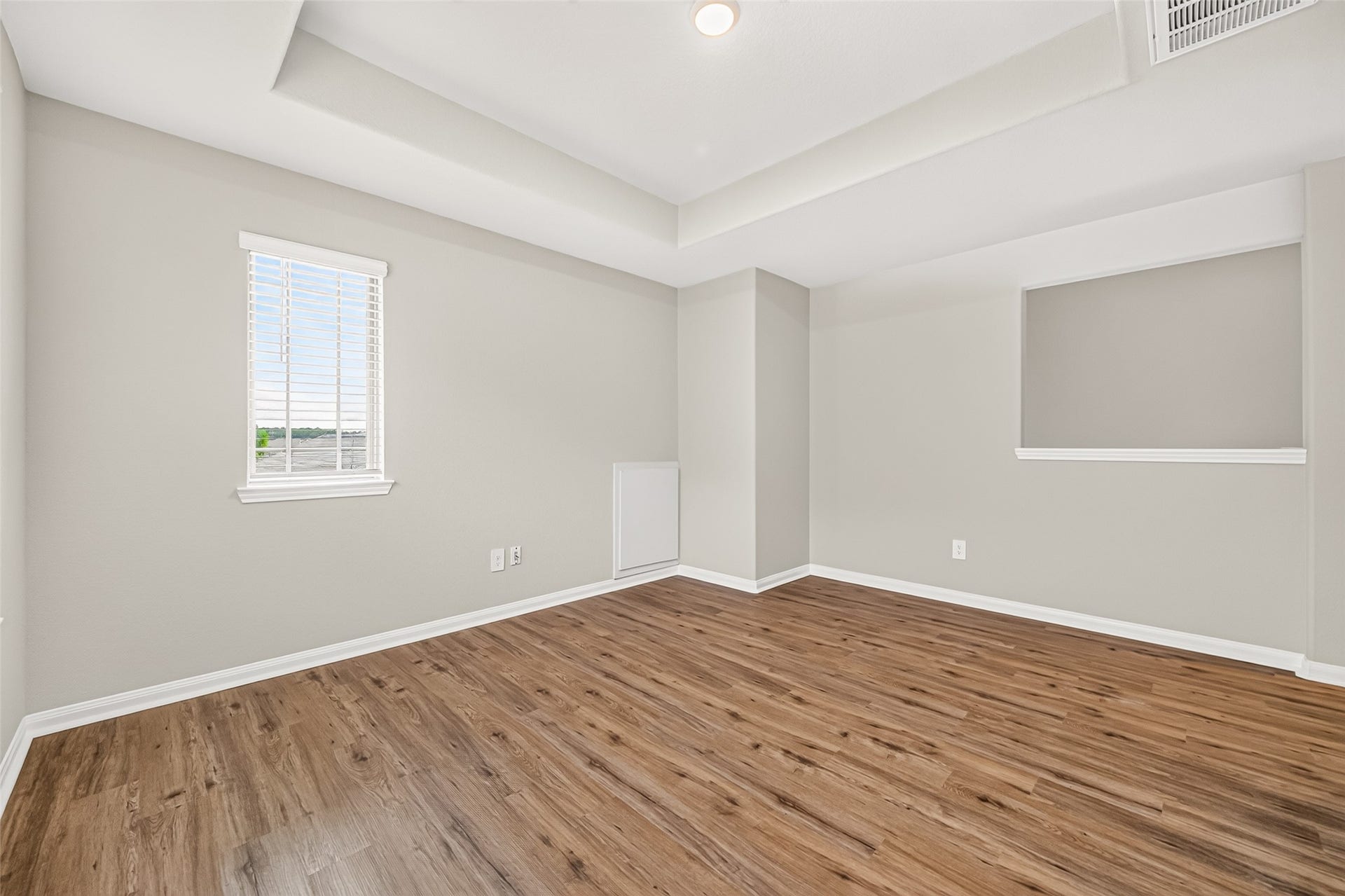 16605 Merry Pines Drive, Conroe, TX 77302 16605 Merry Pines Drive, Conroe, TX 77302