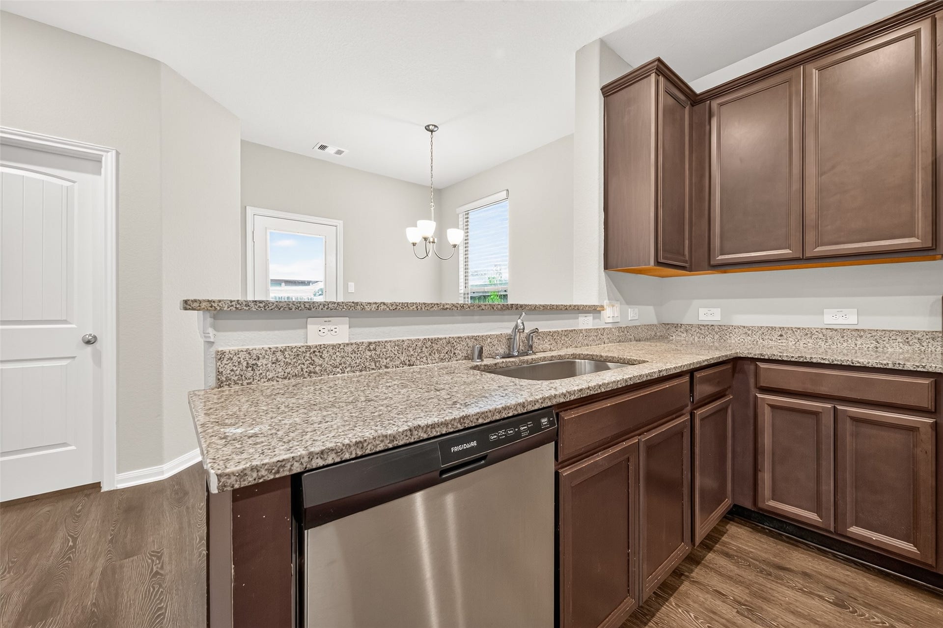 16605 Merry Pines Drive, Conroe, TX 77302 16605 Merry Pines Drive, Conroe, TX 77302