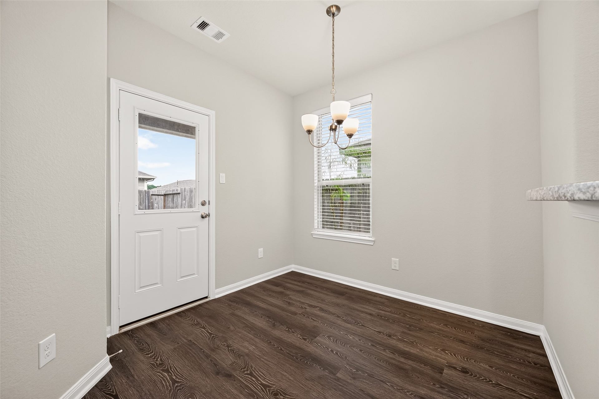 16605 Merry Pines Drive, Conroe, TX 77302 16605 Merry Pines Drive, Conroe, TX 77302