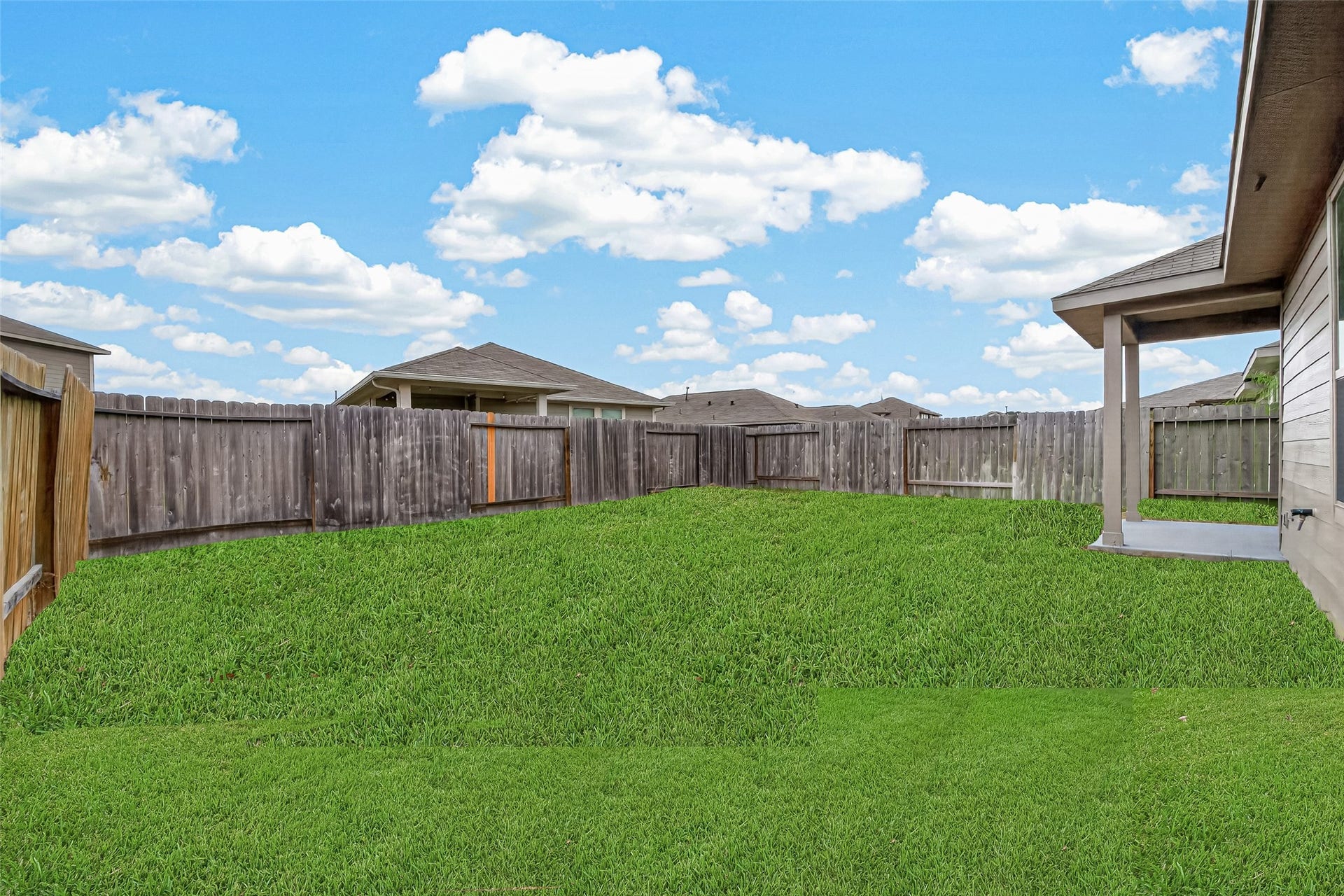 16605 Merry Pines Drive, Conroe, TX 77302 16605 Merry Pines Drive, Conroe, TX 77302