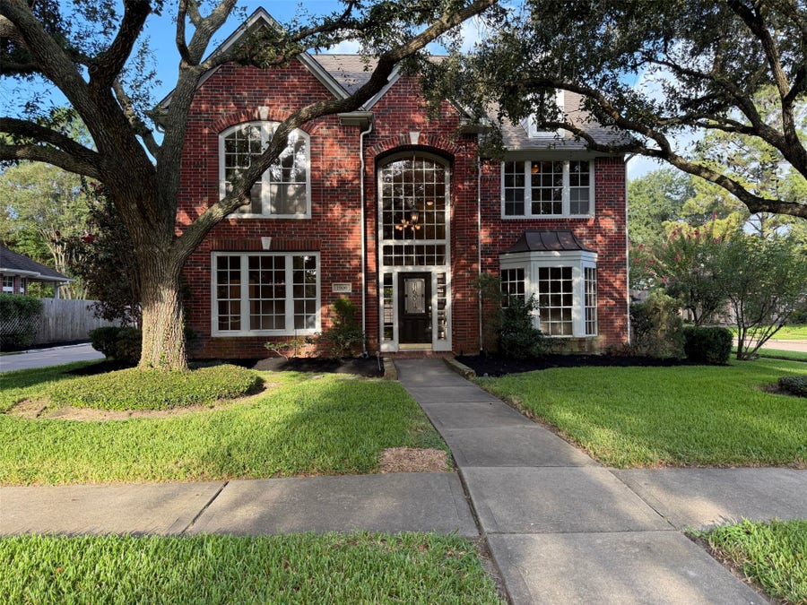 Property photo for 1906 Garden Terrace Drive, Katy, TX