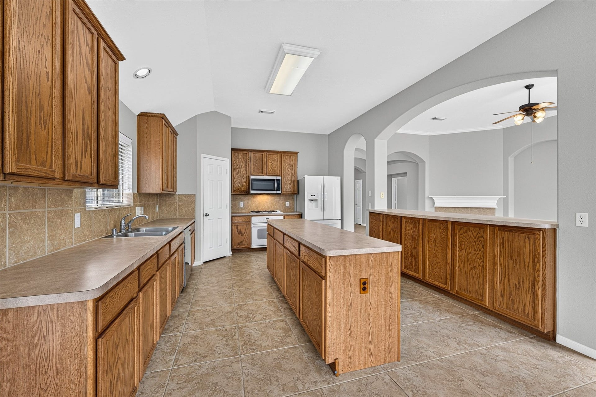 23823 Clover Trail, Katy, TX 77494 23823 Clover Trail, Katy, TX 77494