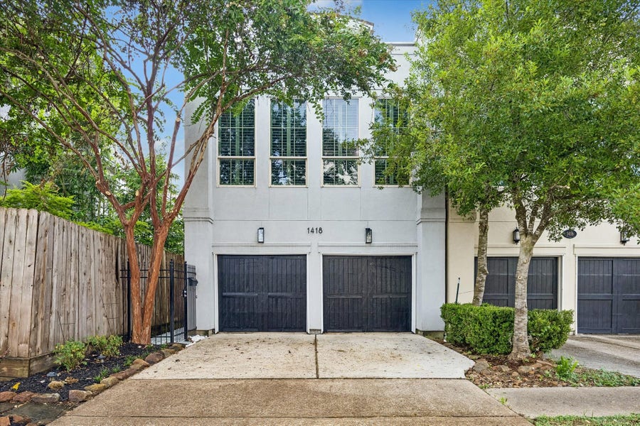 Property photo for 1418 Asbury Street, Houston, TX