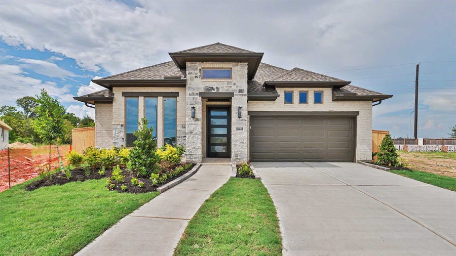 Property photo for 18403 Shaded Sylvan Path, Manvel, TX