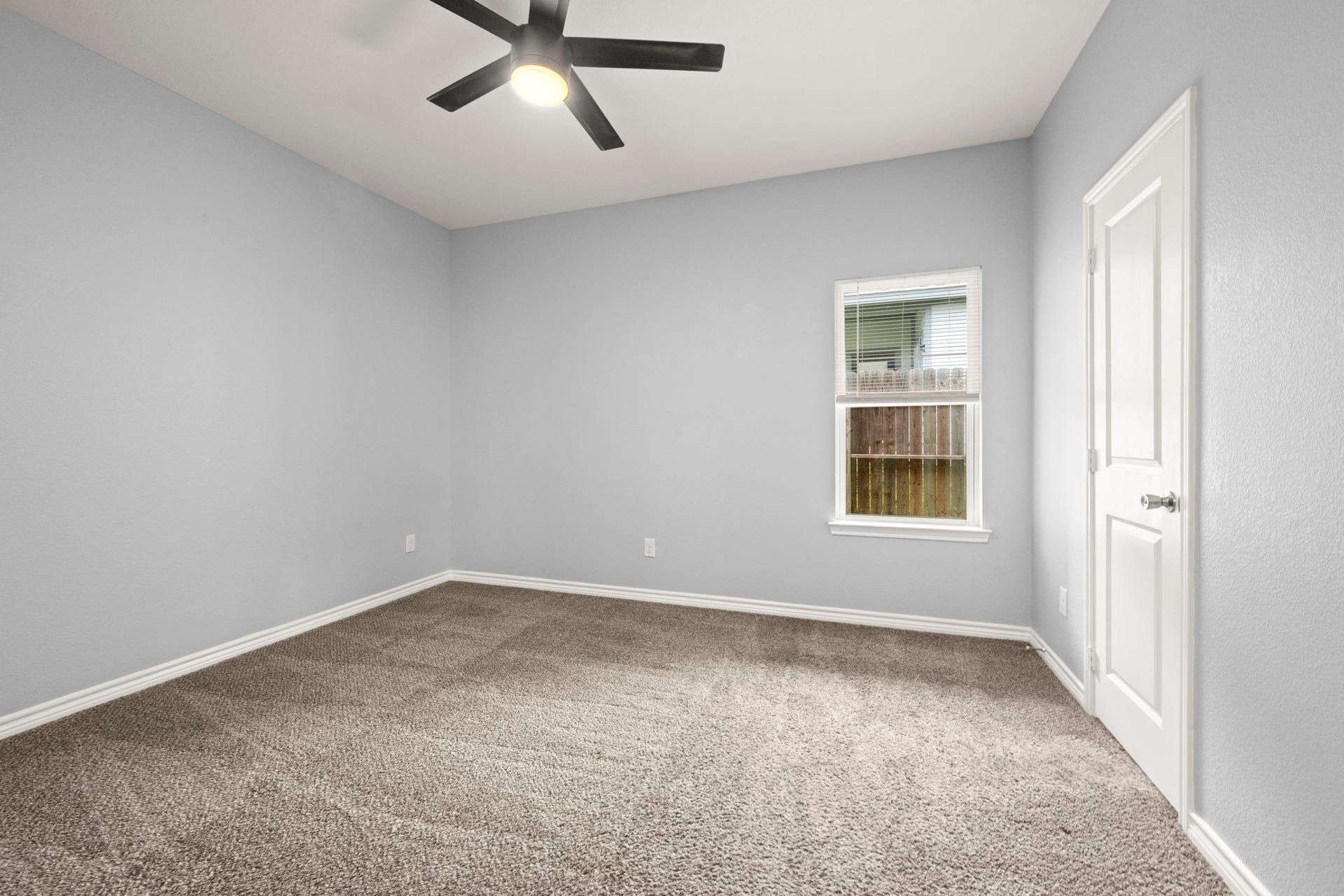 16670 Meadowcroft, Montgomery, TX 77316