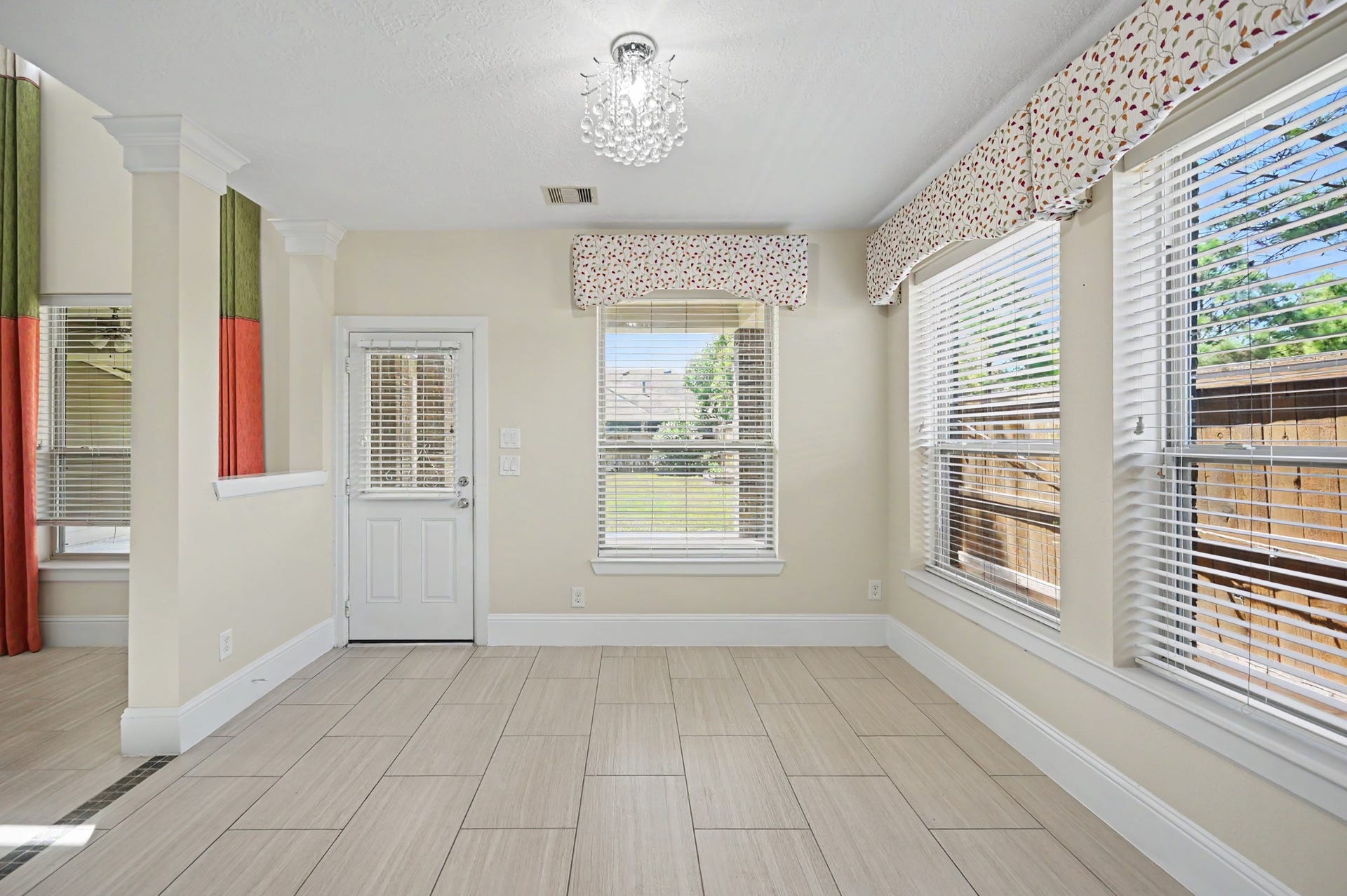31325 Riley Woods Court, Spring, TX 77386