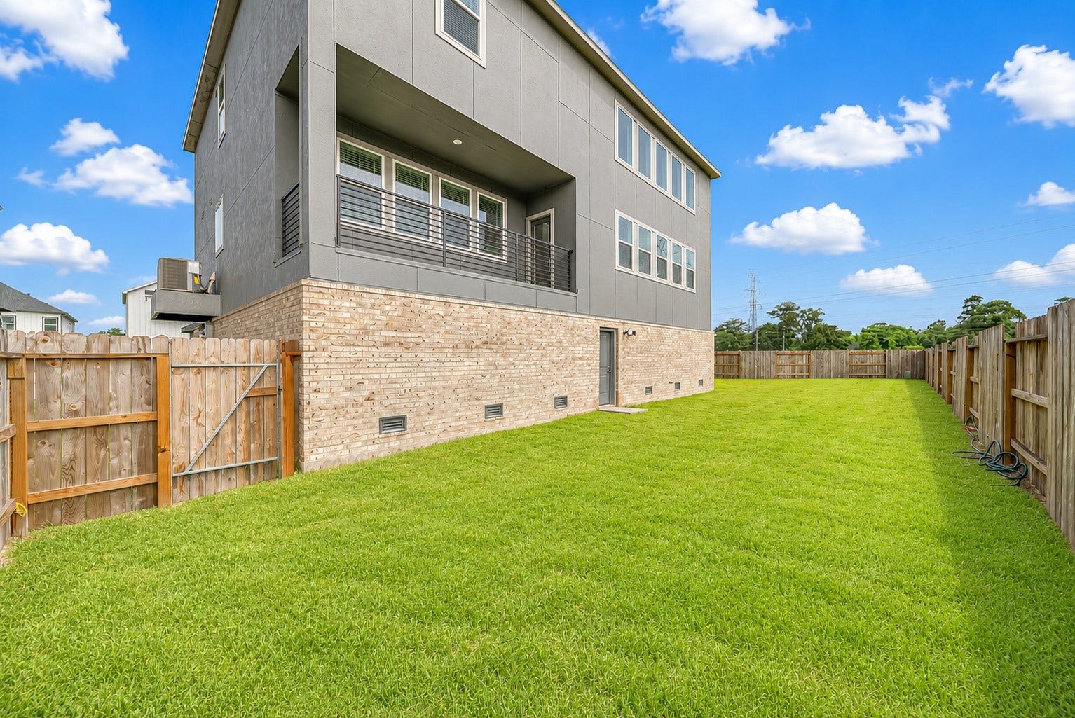 20633 Dynamic Court, Humble, TX 77338 Balcony in the back faces west ready for beautiful sunsets.