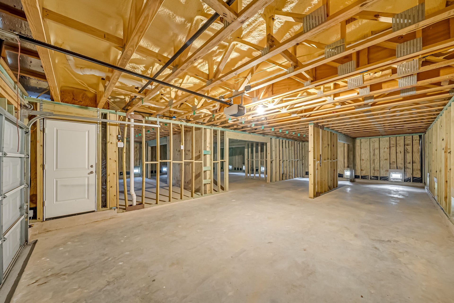 20633 Dynamic Court, Humble, TX 77338 Lots of storage!!!