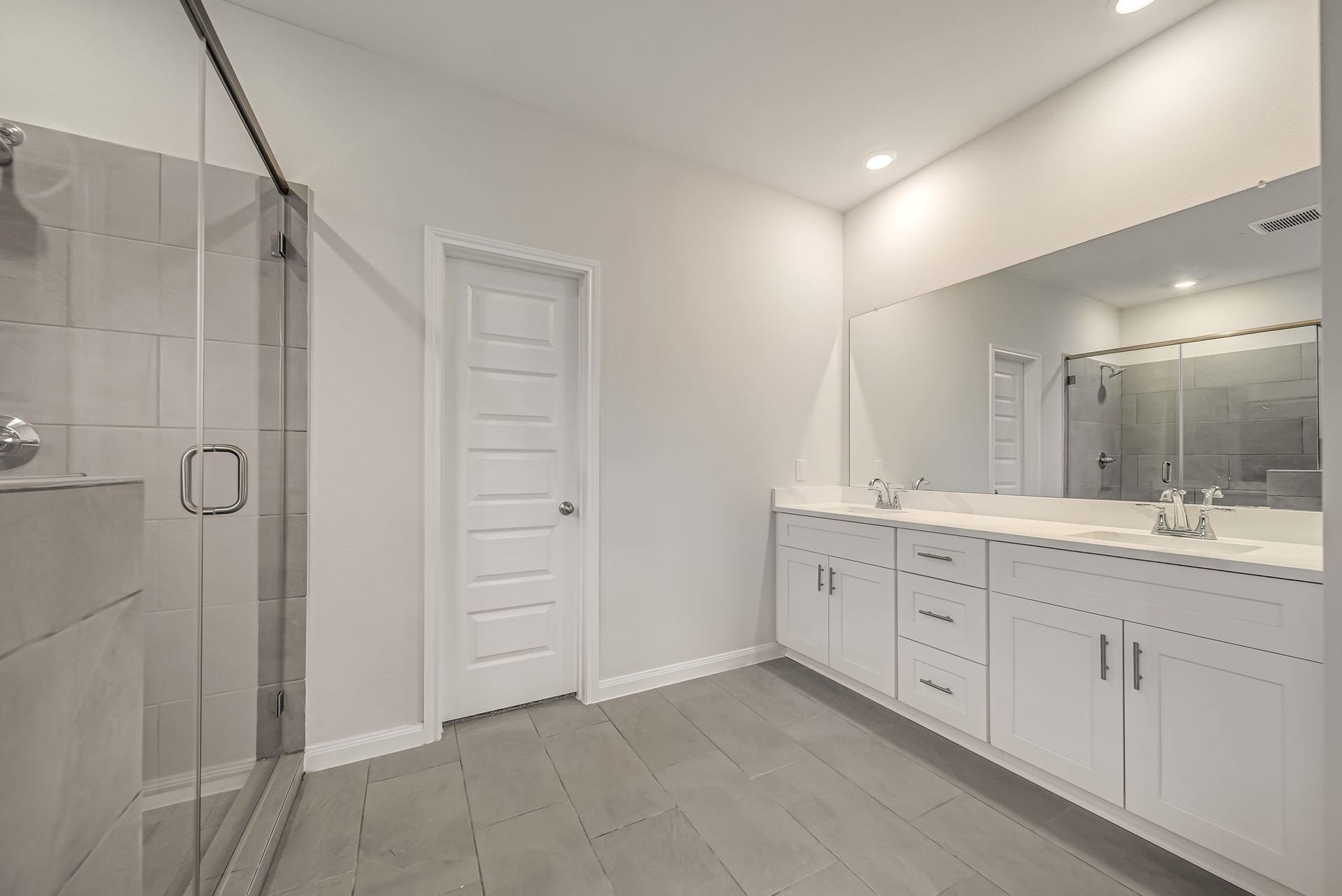 20633 Dynamic Court, Humble, TX 77338 Owner's Retreat Ensuite Bath