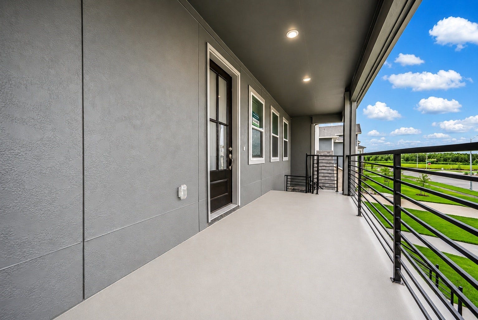 20633 Dynamic Court, Humble, TX 77338 Residents enjoy an outdoor amphitheater, two dog parks, & convenient access to shopping, dining, entertainment, and major highways, with an easy commute to Downtown Houston, Bush IAH, & surrounding employment centers. Humble ISD.