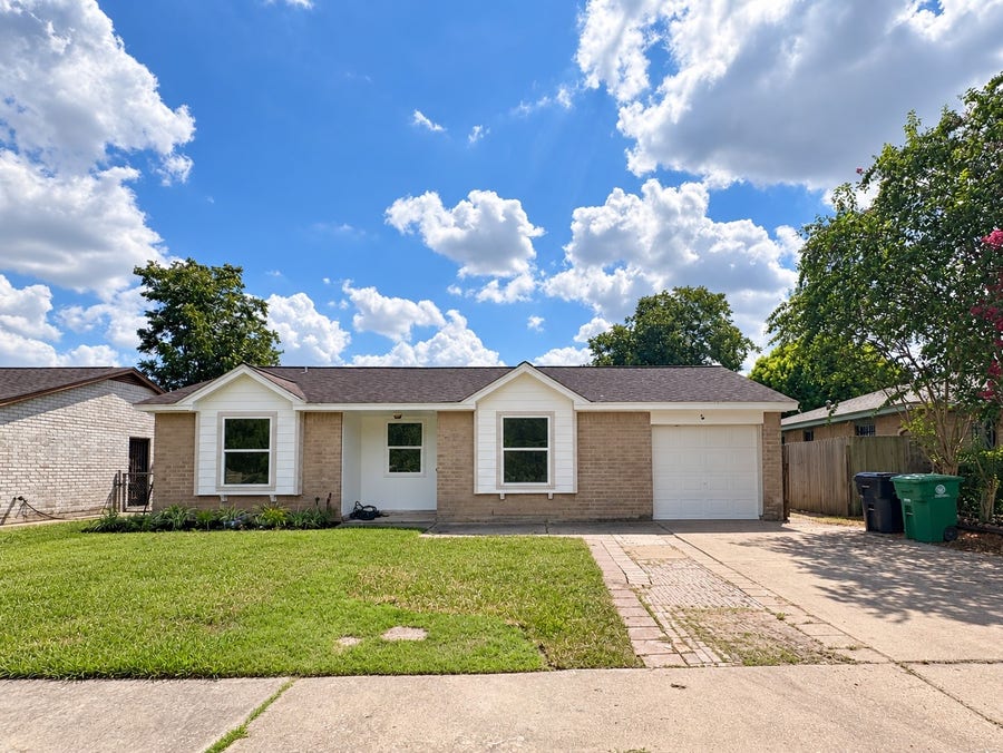 Property photo for 274 Dyna Drive, North Houston, TX
