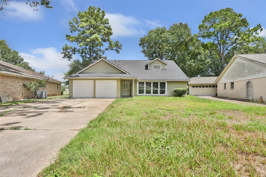 Property photo for 5914 Lawn Lane, Houston, TX