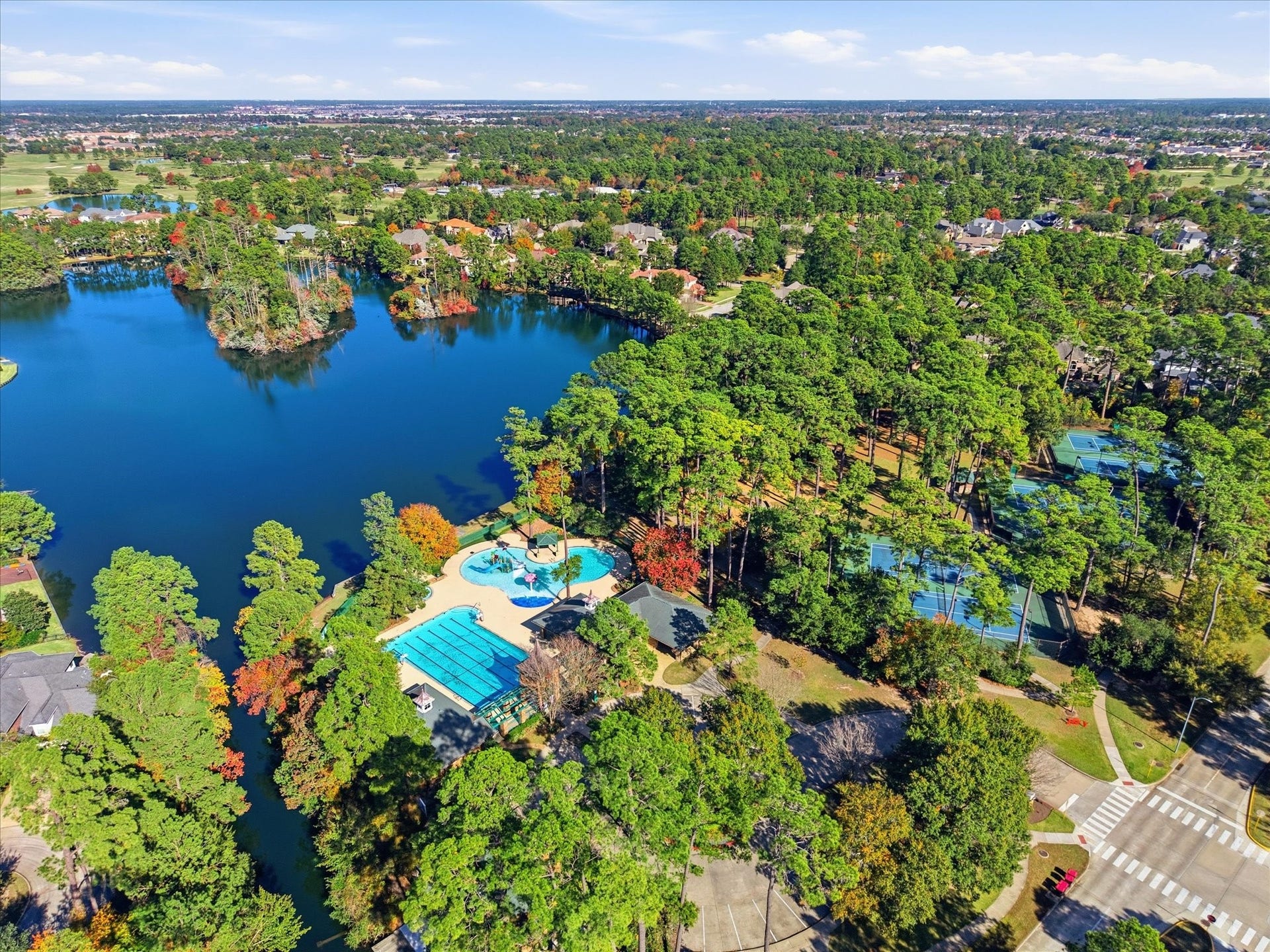 20118 Monarda Manor Court, Spring, TX 77379 A well-maintained home in an exceptional community, offering the space, functionality, and lifestyle buyers are searching for.