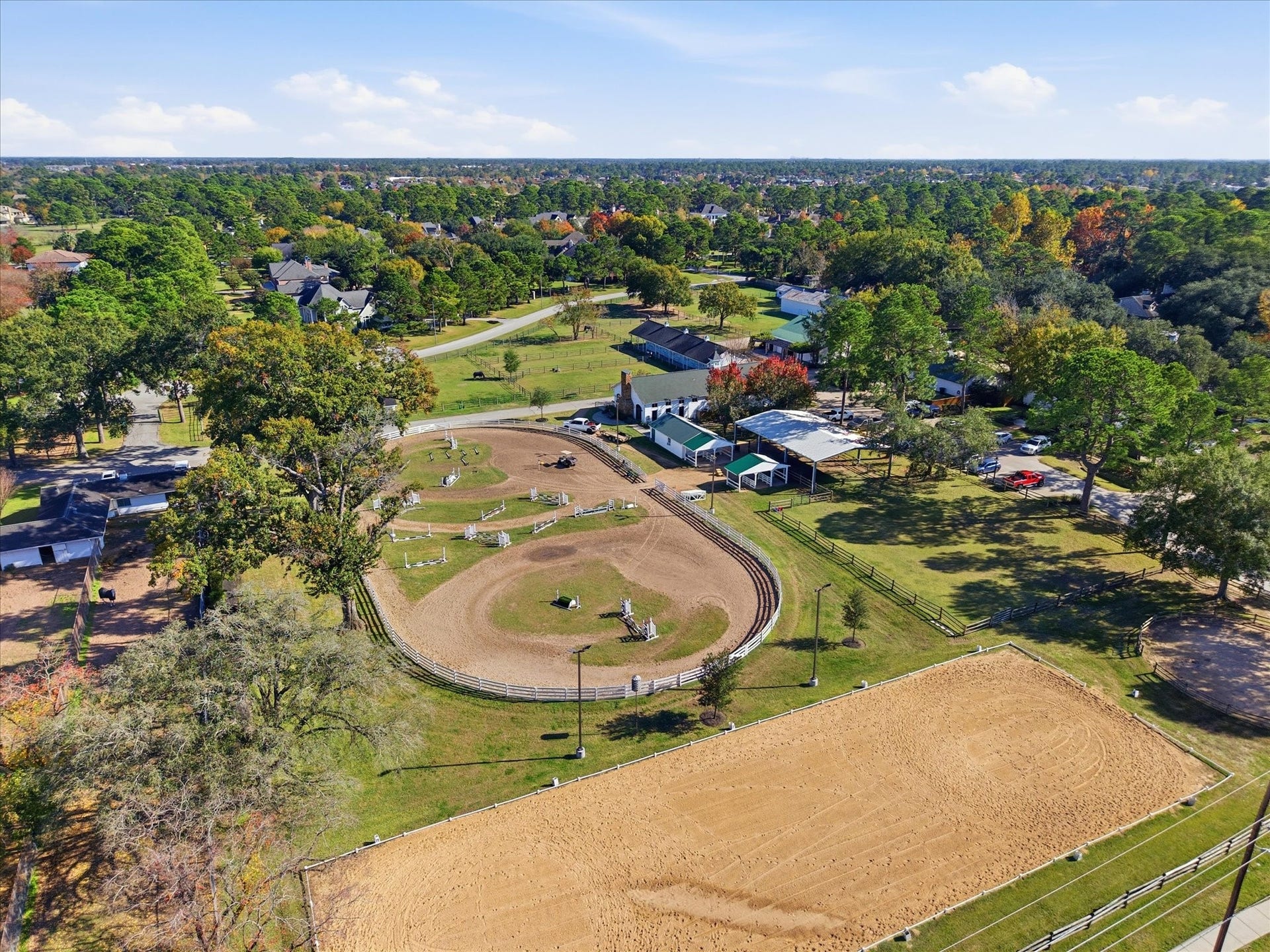 20118 Monarda Manor Court, Spring, TX 77379 The Gleannloch Farms equestrian center adds a unique touch to this one-of-a-kind community, offering residents a lifestyle unlike anywhere else in the area.