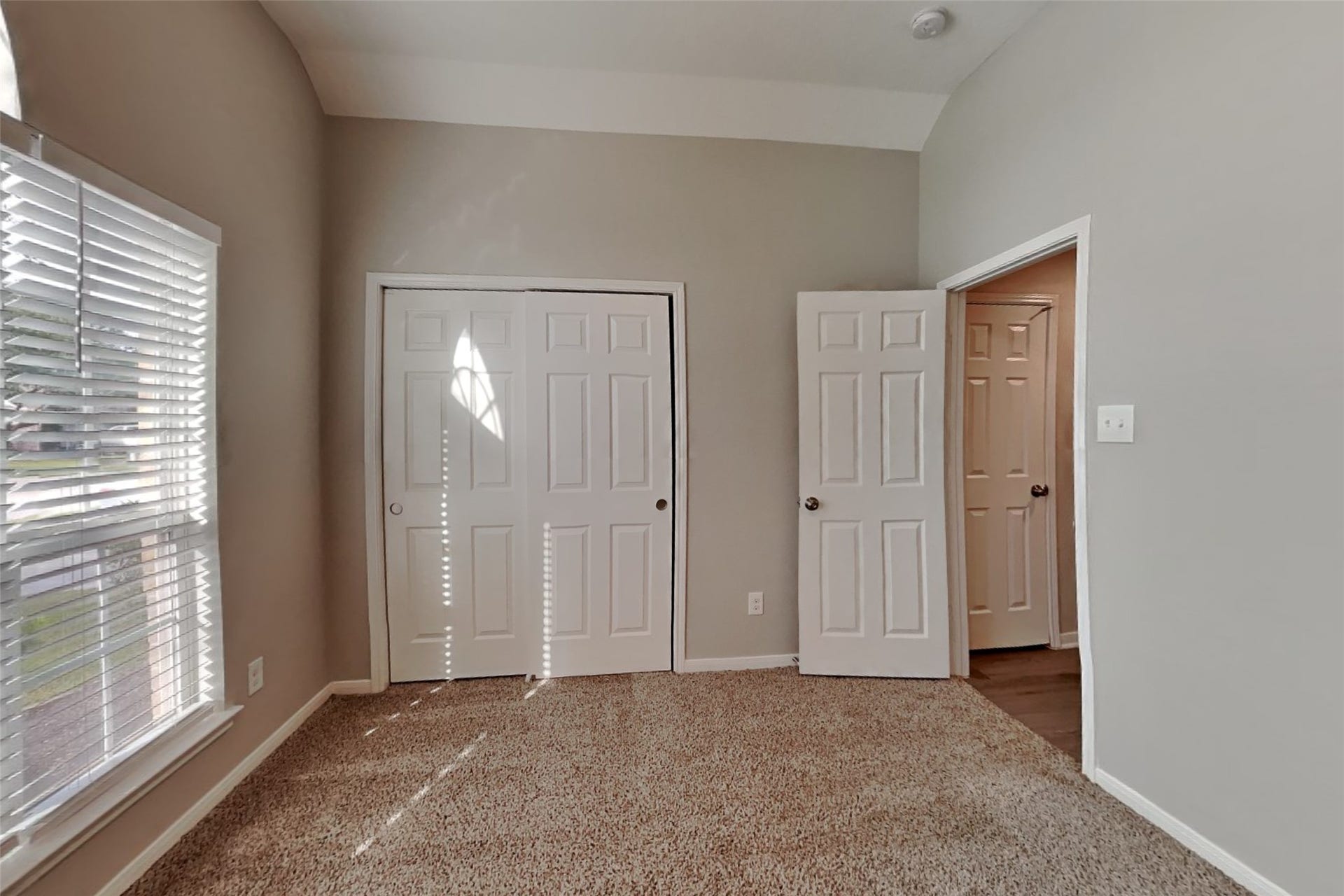 9909 Climbing Tree Street, Conroe, TX 77385 9909 Climbing Tree Street, Conroe, TX 77385