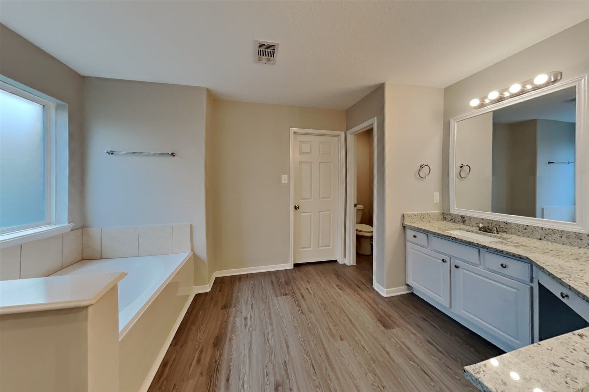 9909 Climbing Tree Street, Conroe, TX 77385 9909 Climbing Tree Street, Conroe, TX 77385