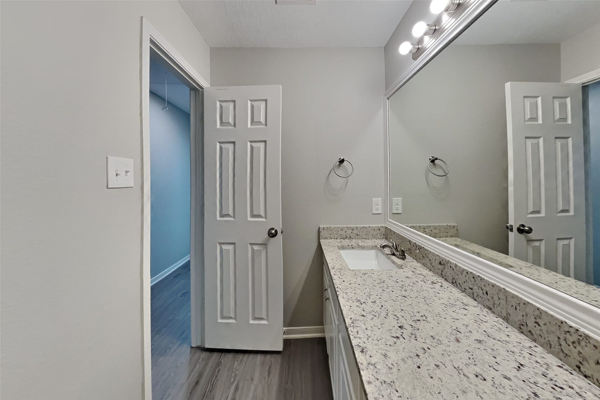 9909 Climbing Tree Street, Conroe, TX 77385 9909 Climbing Tree Street, Conroe, TX 77385