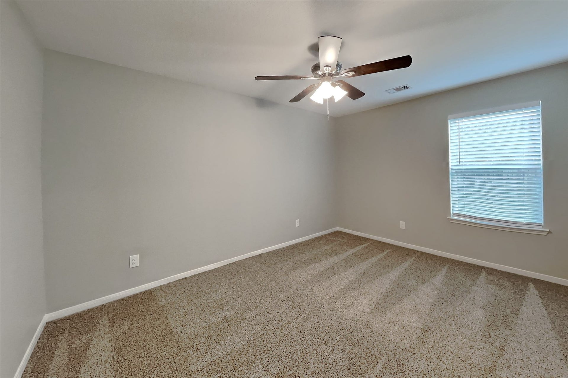 9909 Climbing Tree Street, Conroe, TX 77385 9909 Climbing Tree Street, Conroe, TX 77385