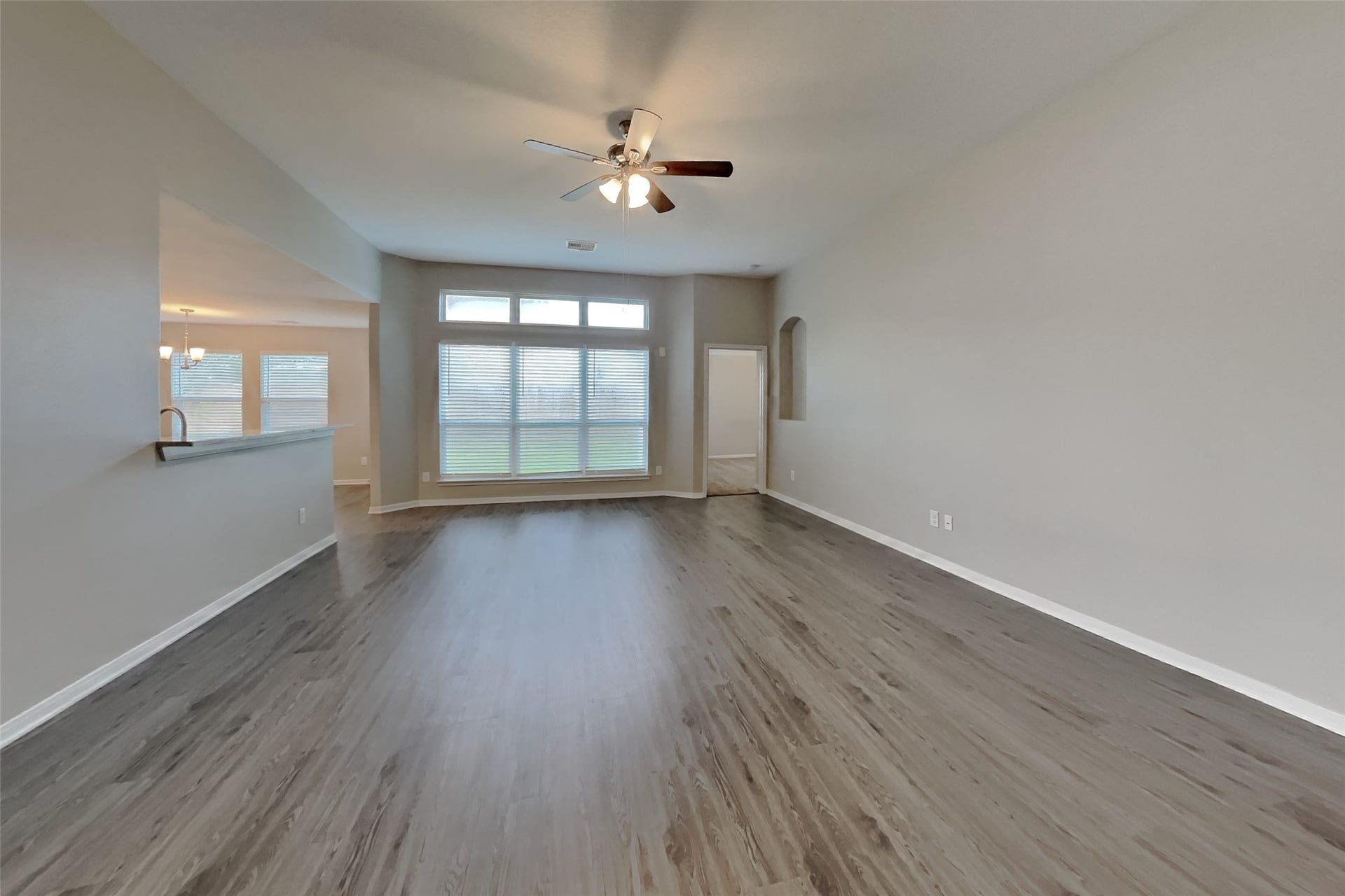 9909 Climbing Tree Street, Conroe, TX 77385 9909 Climbing Tree Street, Conroe, TX 77385