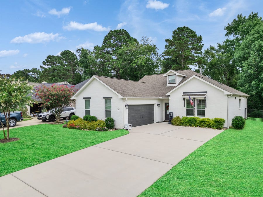 Property photo for 49 Wyndemere Drive, Montgomery, TX