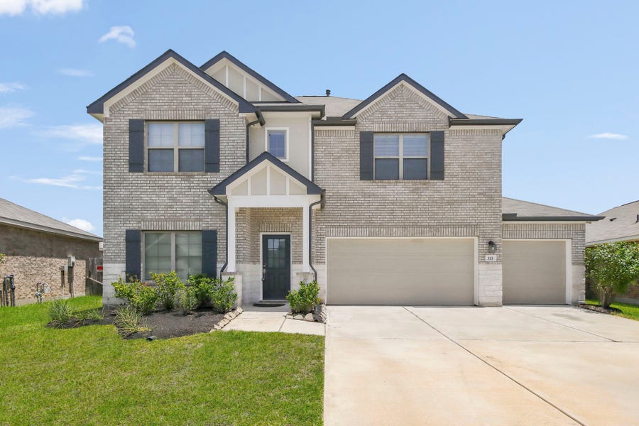 Property photo for 515 High Holly Circle, Magnolia, TX
