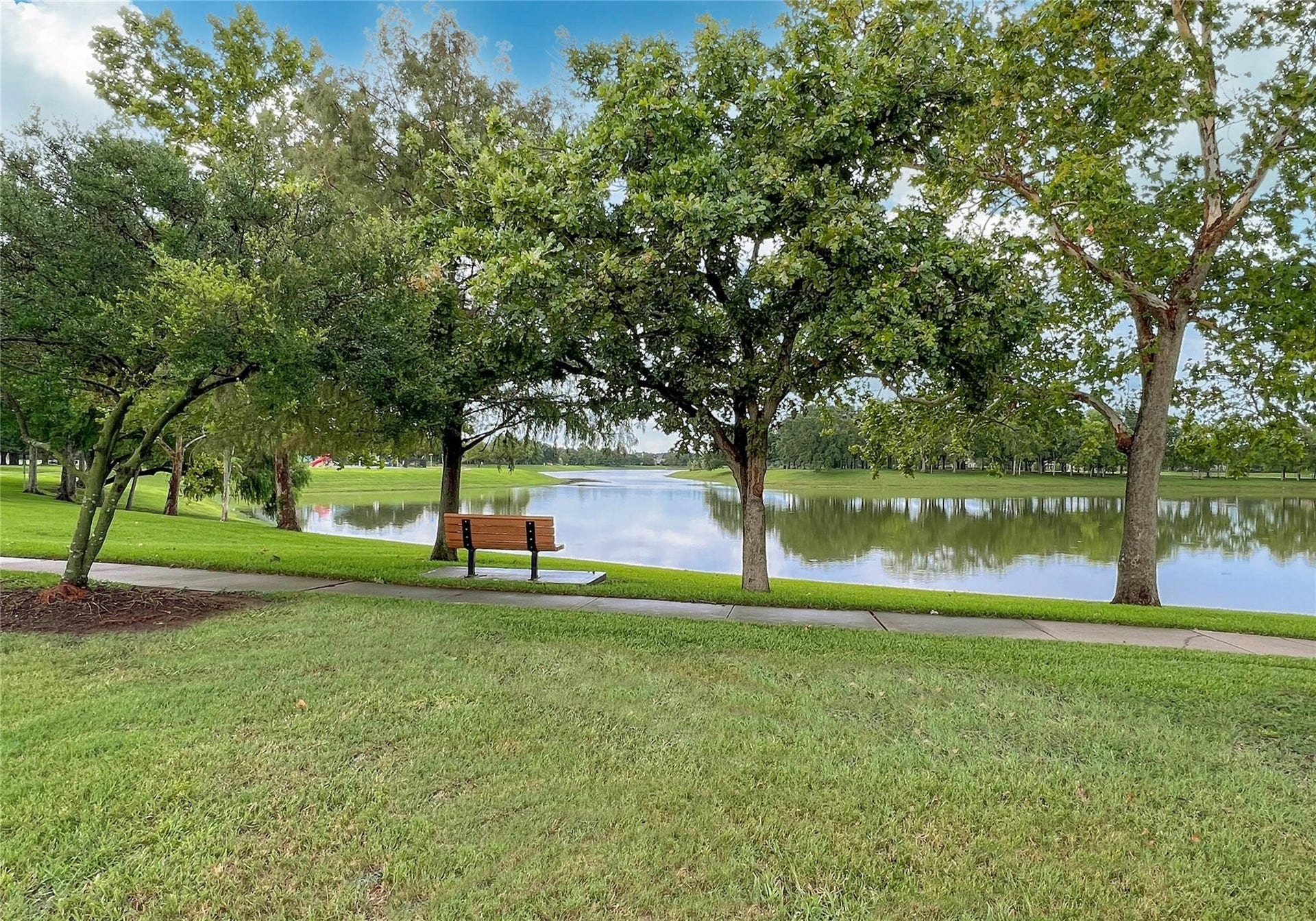 3915 Eastland Lake Drive, Richmond, TX 77406 Waterside Estates is built around scenic lakes, walking trails, parks, pools, and recreation areasgiving residents plenty of opportunities to enjoy the outdoors close to home. This peaceful lakeside setting is just one of the many amenities that make Waterside Estates a sought-after Richmond community.
