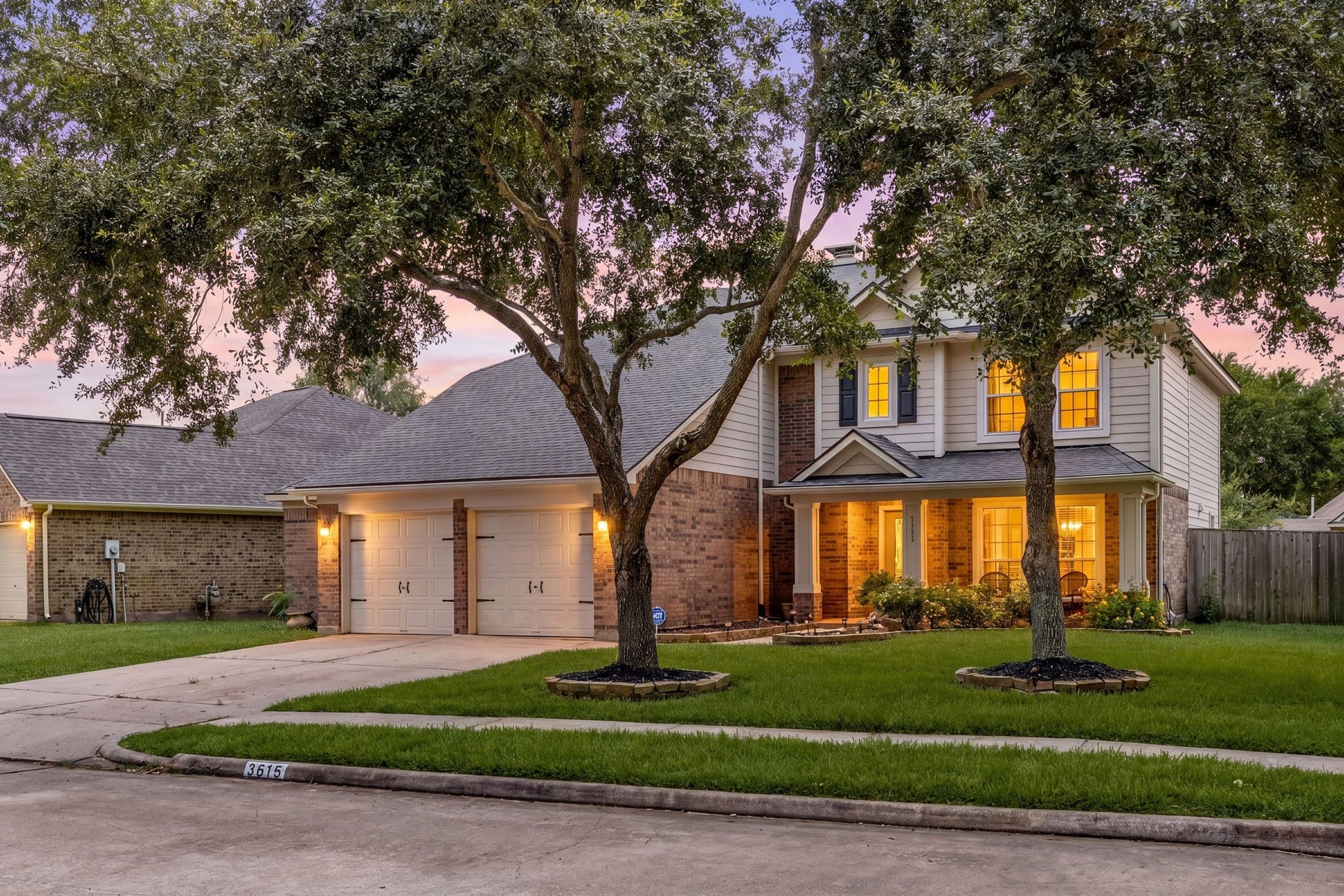 3915 Eastland Lake Drive, Richmond, TX 77406 Thank you for viewing our listing. We'd love to show you this home! Call us today to schedule your private showing.