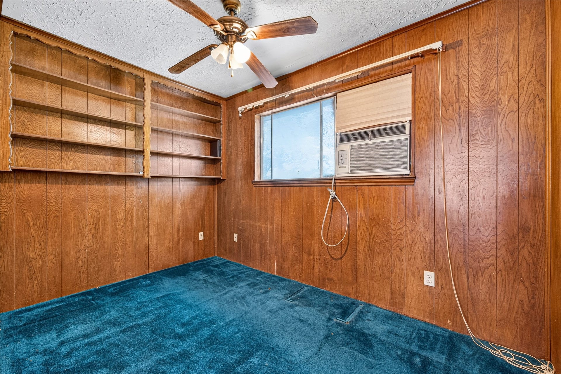 12431 Chessington Drive, Houston, TX 77031 12431 Chessington Drive, Houston, TX 77031