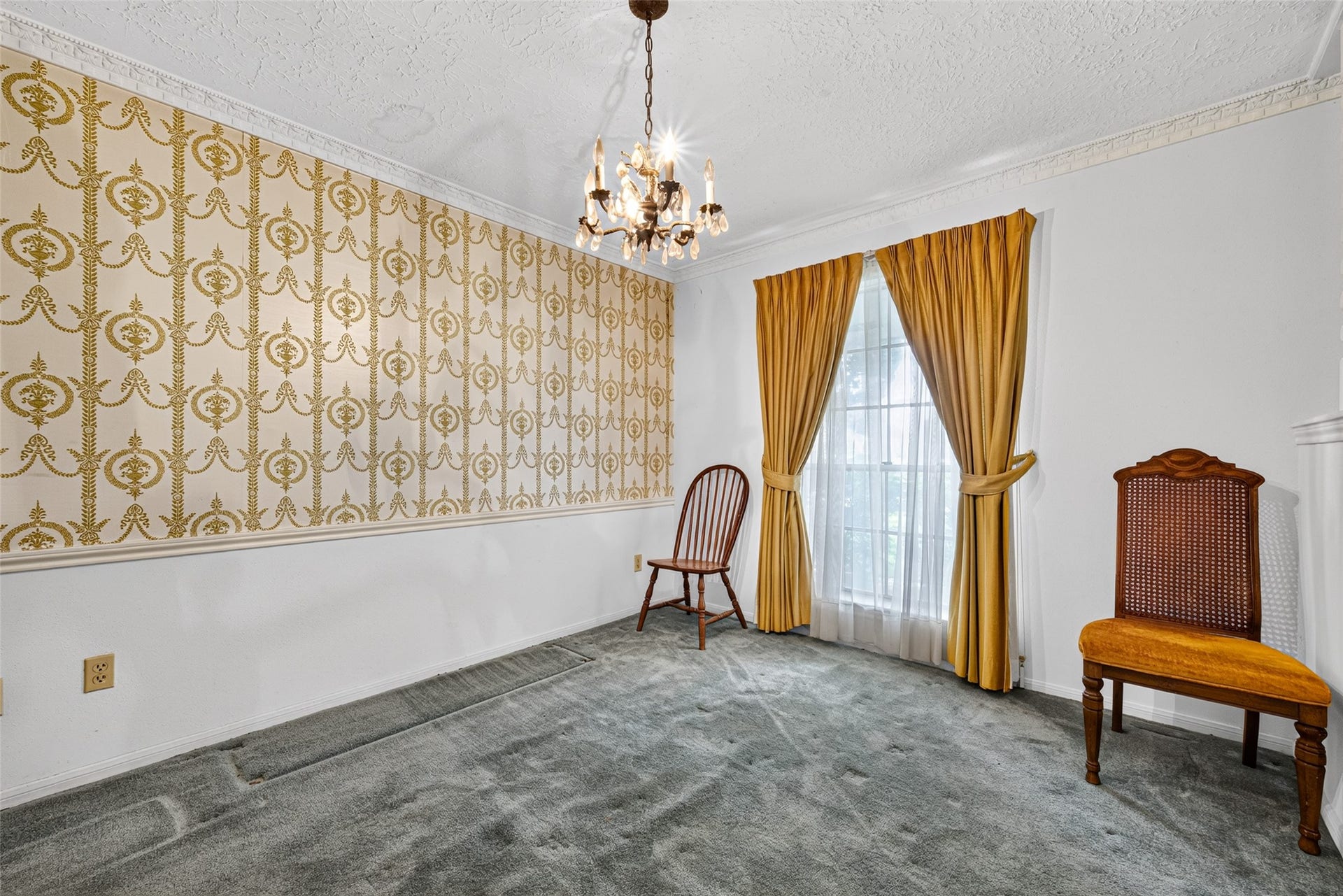 12431 Chessington Drive, Houston, TX 77031 12431 Chessington Drive, Houston, TX 77031