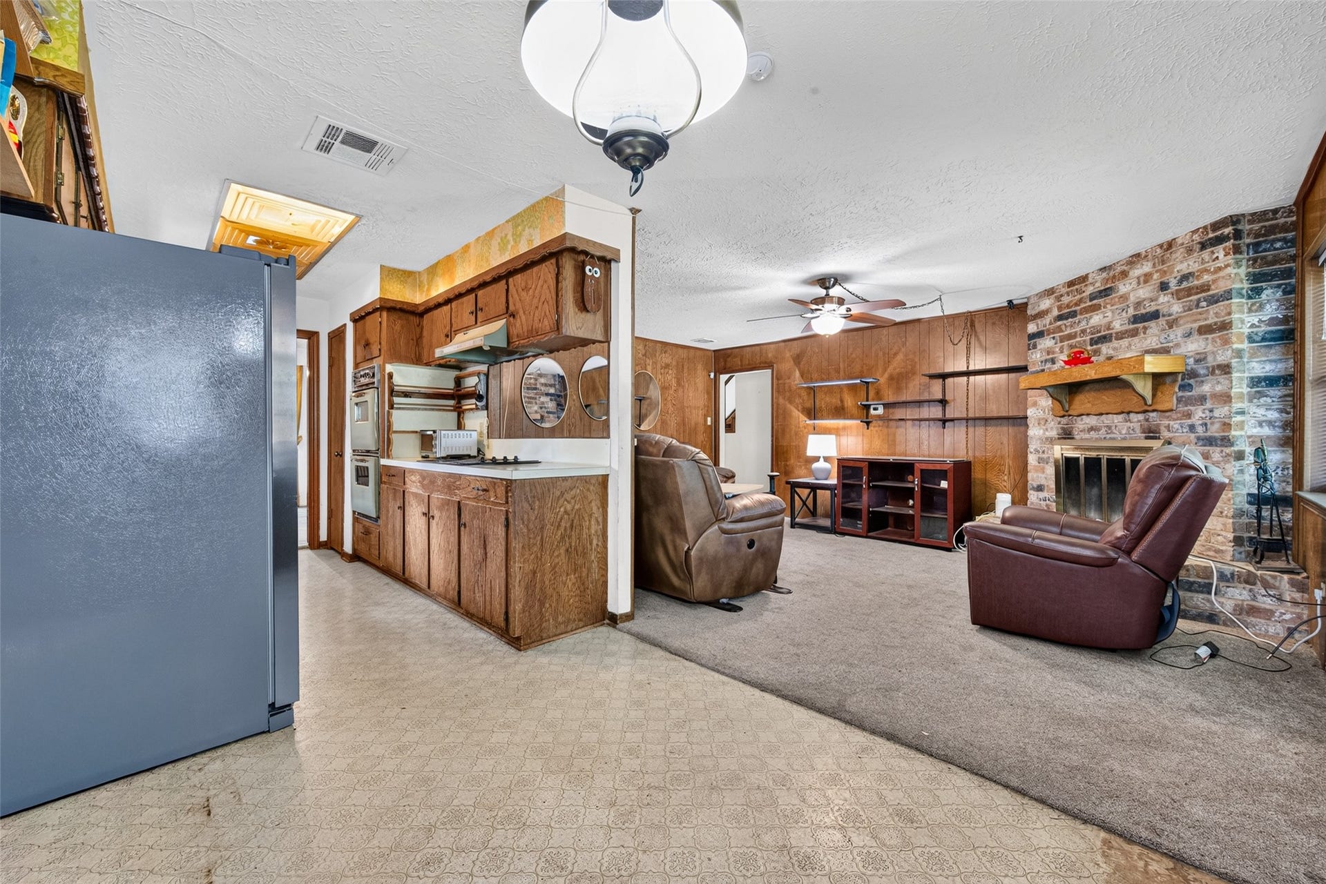 12431 Chessington Drive, Houston, TX 77031 12431 Chessington Drive, Houston, TX 77031
