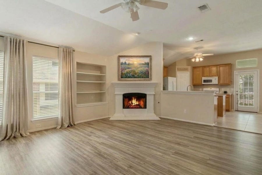 Property photo for 273 Sunset Path S, Conroe, TX