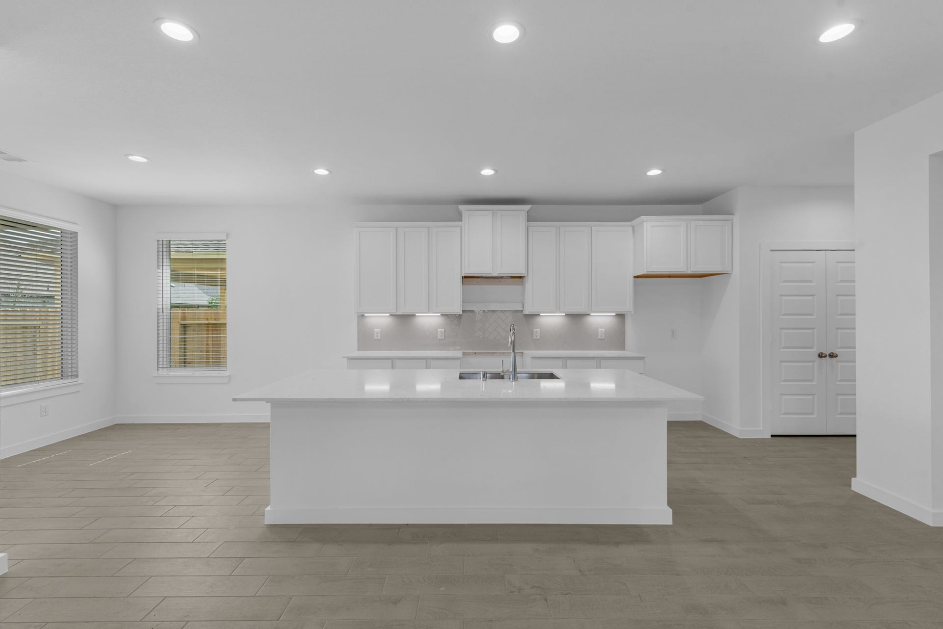 1743 Pecan Woods Lane, Conroe, TX 77301 1743 Pecan Woods Lane, Conroe, TX 77301