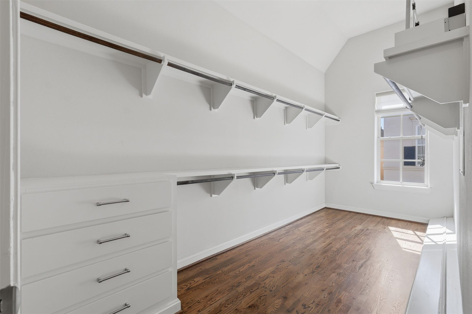 1348 W West 25th Street, Houston, TX 77008
