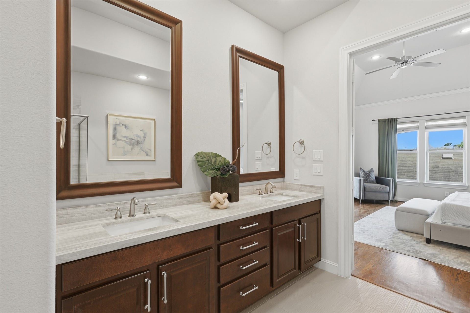 1348 W West 25th Street, Houston, TX 77008