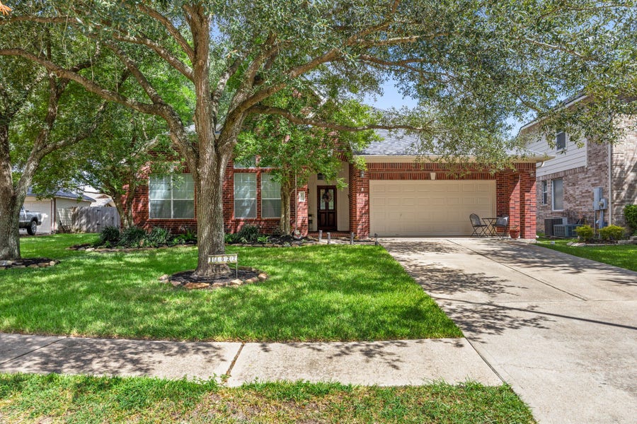 Property photo for 18022 Rosemont Estates Lane, Cypress, TX