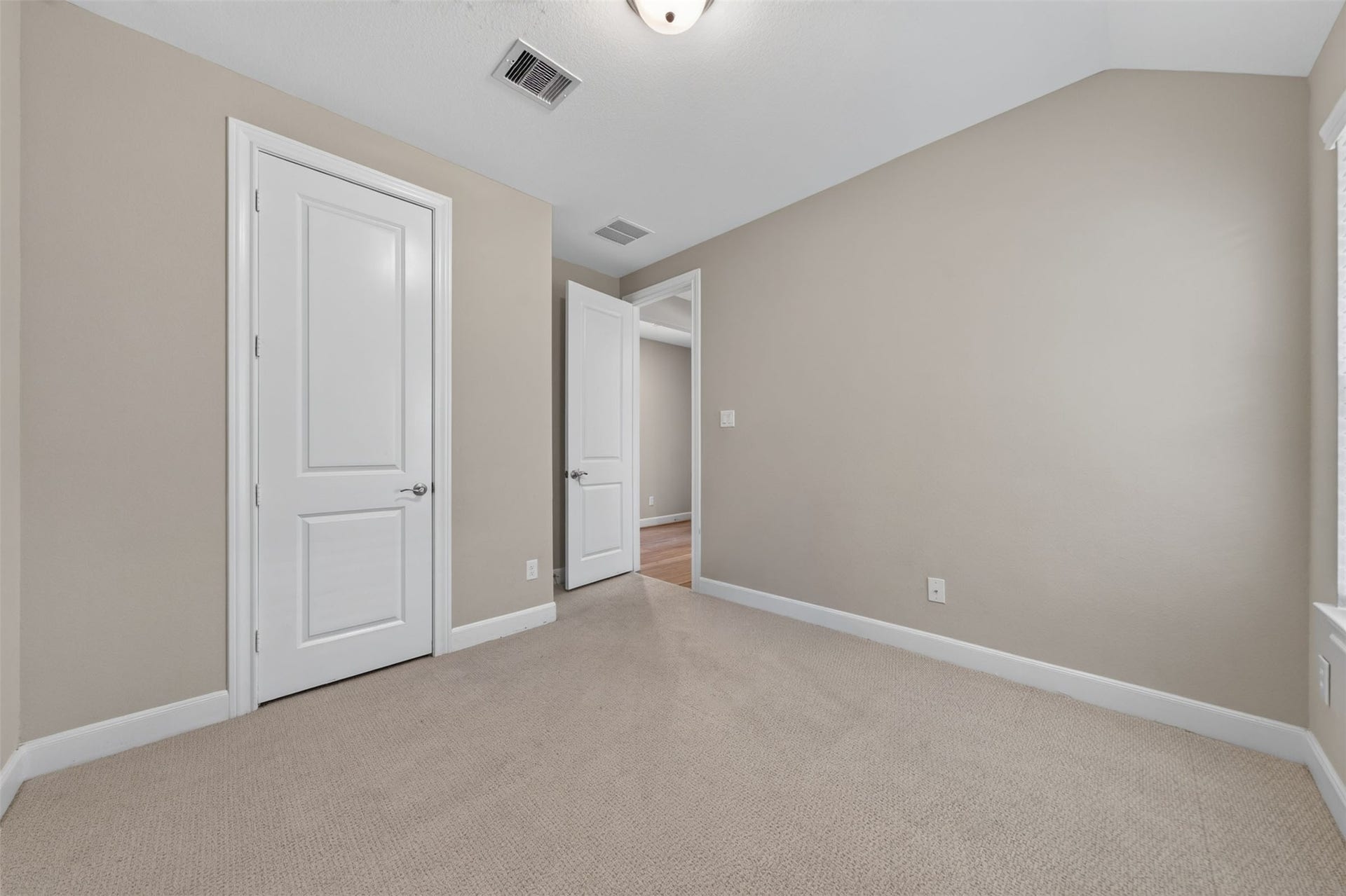 2702 Summer Indigo Trail, Pearland, TX 77089 2702 Summer Indigo Trail, Pearland, TX 77089