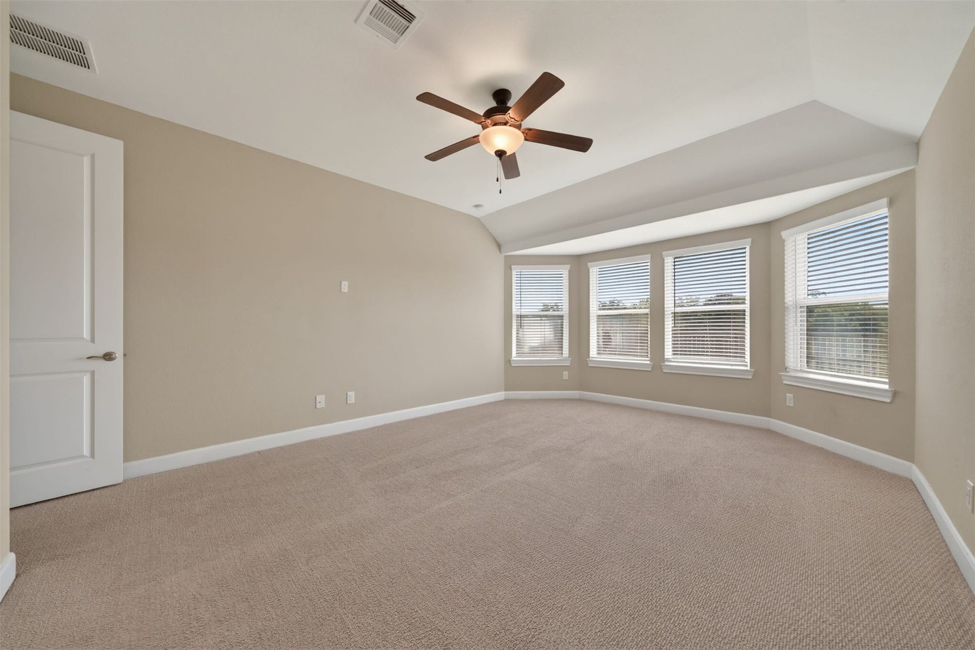 2702 Summer Indigo Trail, Pearland, TX 77089 2702 Summer Indigo Trail, Pearland, TX 77089
